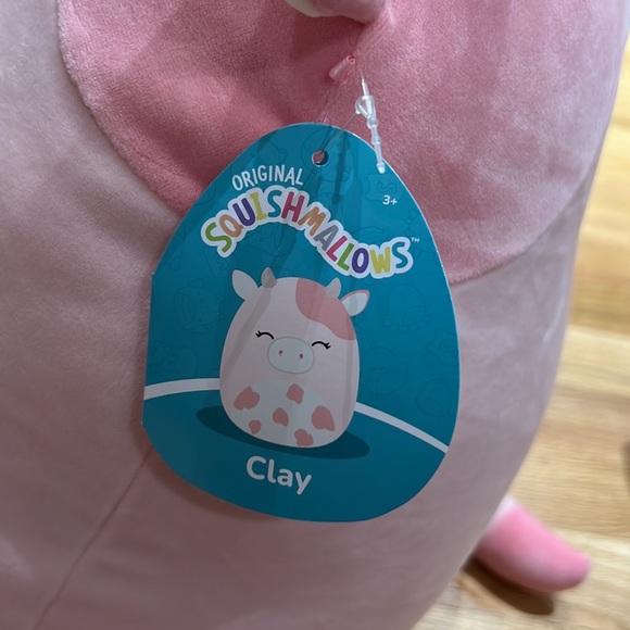 Squishmallow Clay the 16” cow NWT🐄💖 - Picture 4 of 9